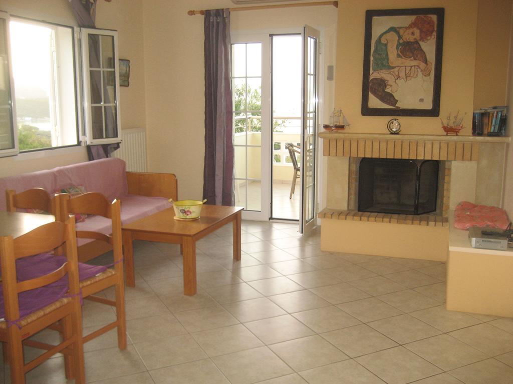 Stelios Apartments Істрон Екстер'єр фото