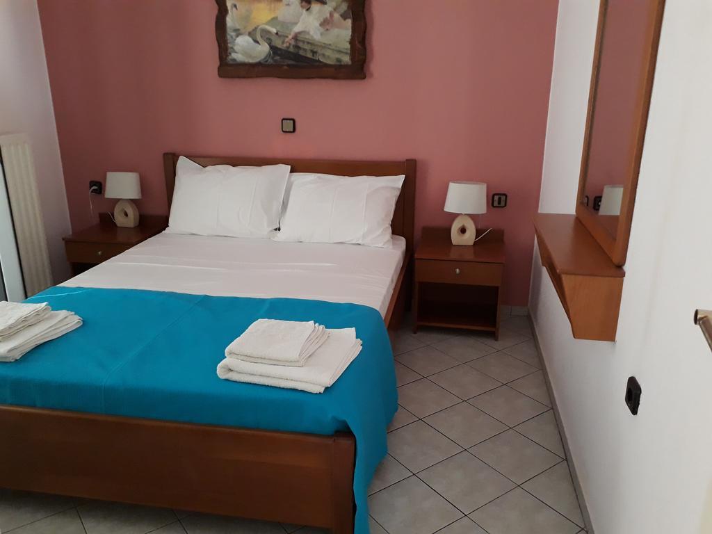 Stelios Apartments Істрон Екстер'єр фото